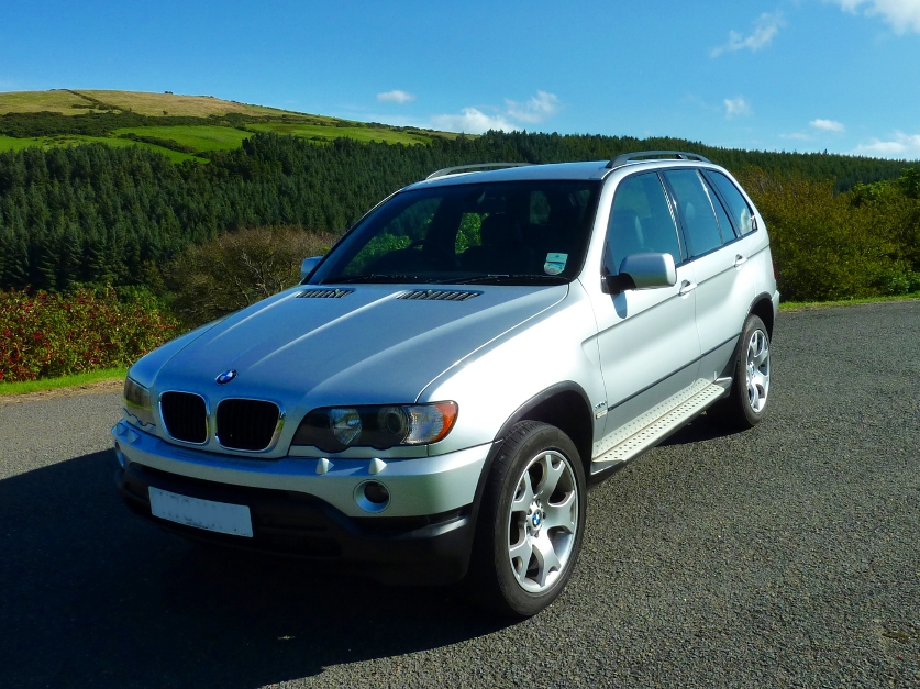 BMW X5 3.0 from private