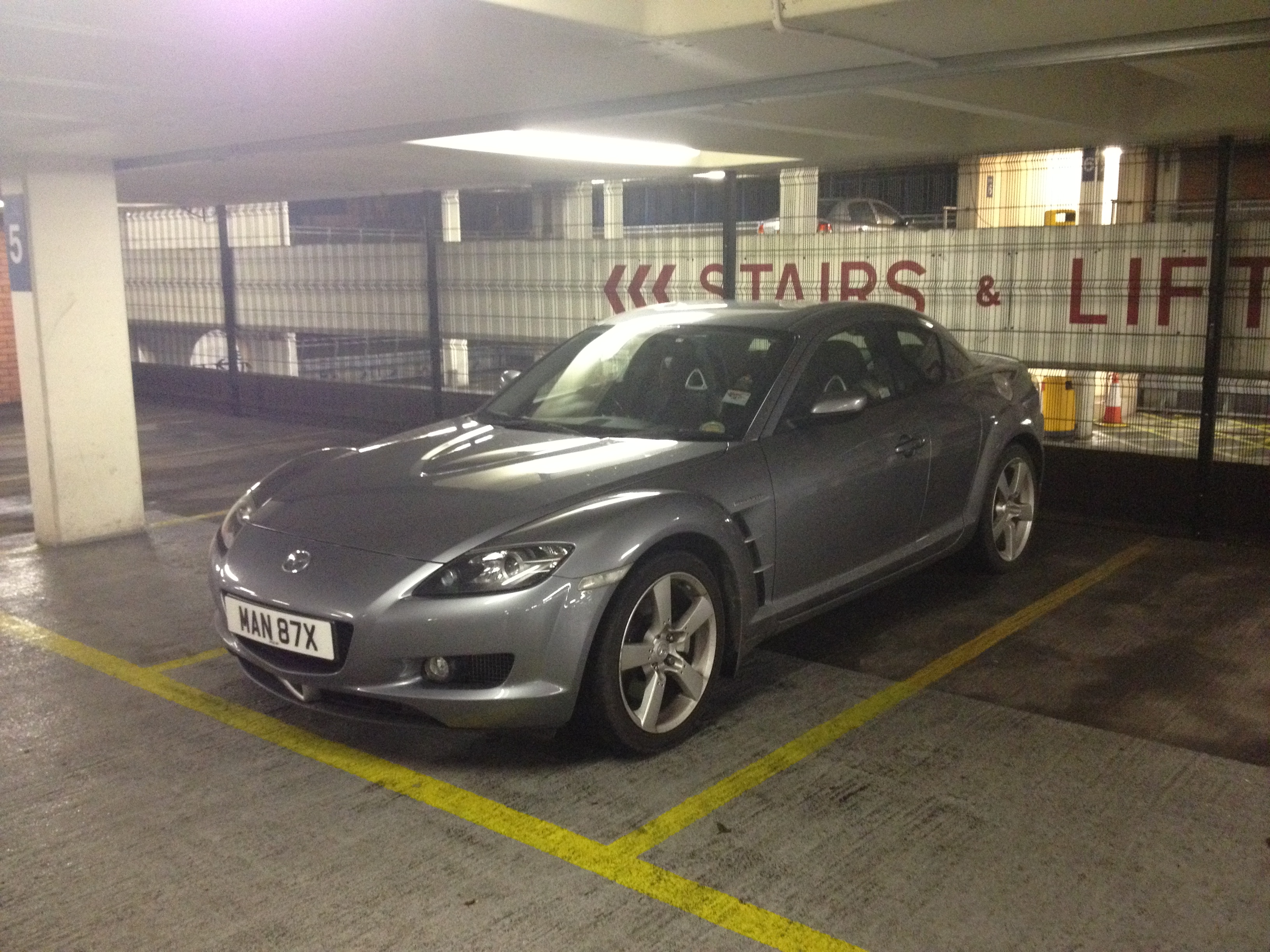 Mazda RX8 192 2600 from private